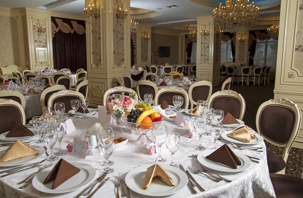 Hotel Giuliano Bragadiru ภายนอก รูปภาพ