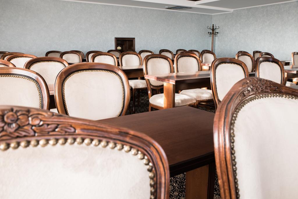 Hotel Giuliano Bragadiru ภายนอก รูปภาพ