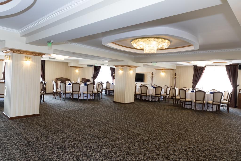 Hotel Giuliano Bragadiru ภายนอก รูปภาพ