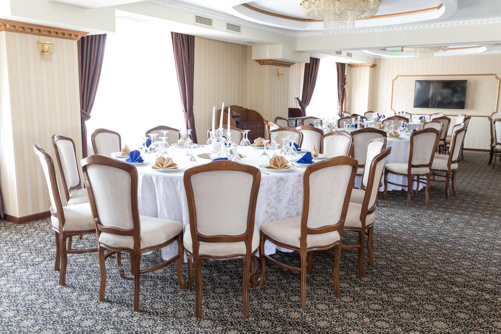 Hotel Giuliano Bragadiru ภายนอก รูปภาพ