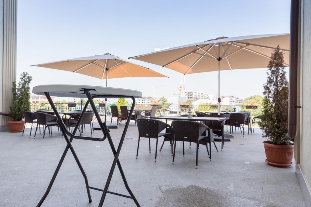 Hotel Giuliano Bragadiru ภายนอก รูปภาพ