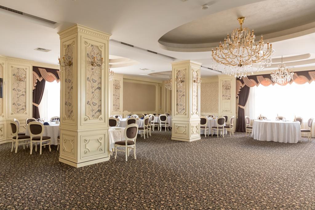 Hotel Giuliano Bragadiru ภายนอก รูปภาพ