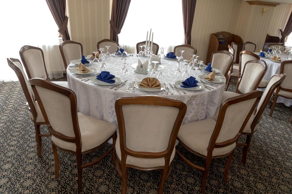 Hotel Giuliano Bragadiru ภายนอก รูปภาพ