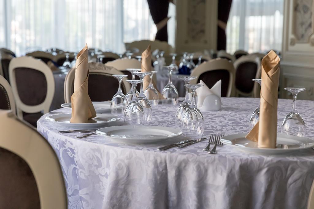 Hotel Giuliano Bragadiru ภายนอก รูปภาพ